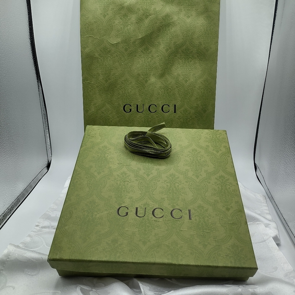 Gucci Box, Ribbon, Shopping Bag d62